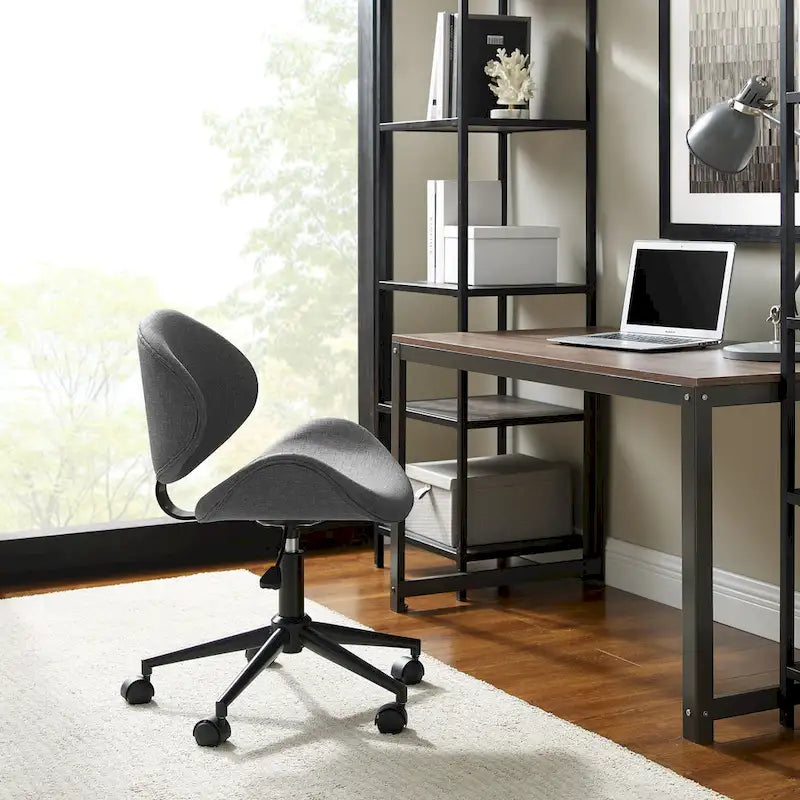 Chaise de bureau incurvée réglable de style moderne du milieu du siècle avec assise en bois courbé et roulettes