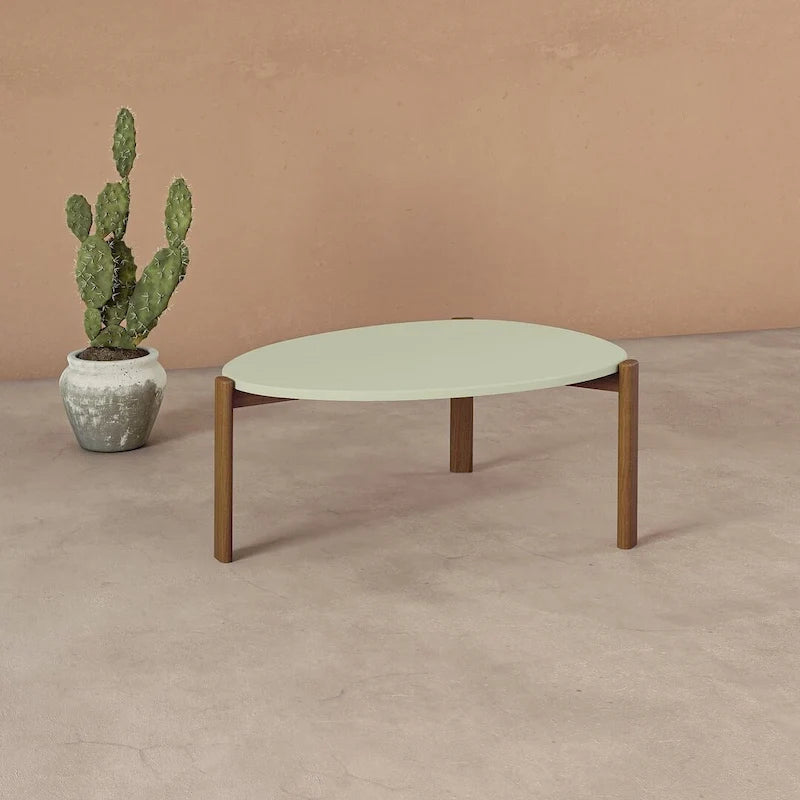 Table basse ovale et triangulaire Mid-Century Modern avec pieds en bois d'eucalyptus