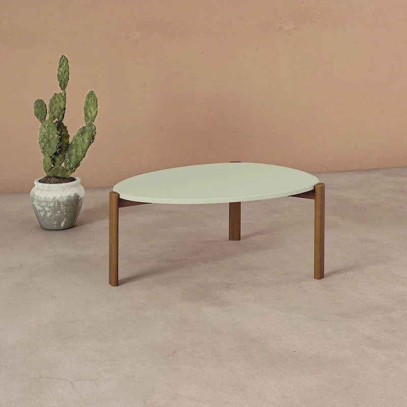 Table basse ovale et triangulaire Mid-Century Modern avec pieds en bois d'eucalyptus